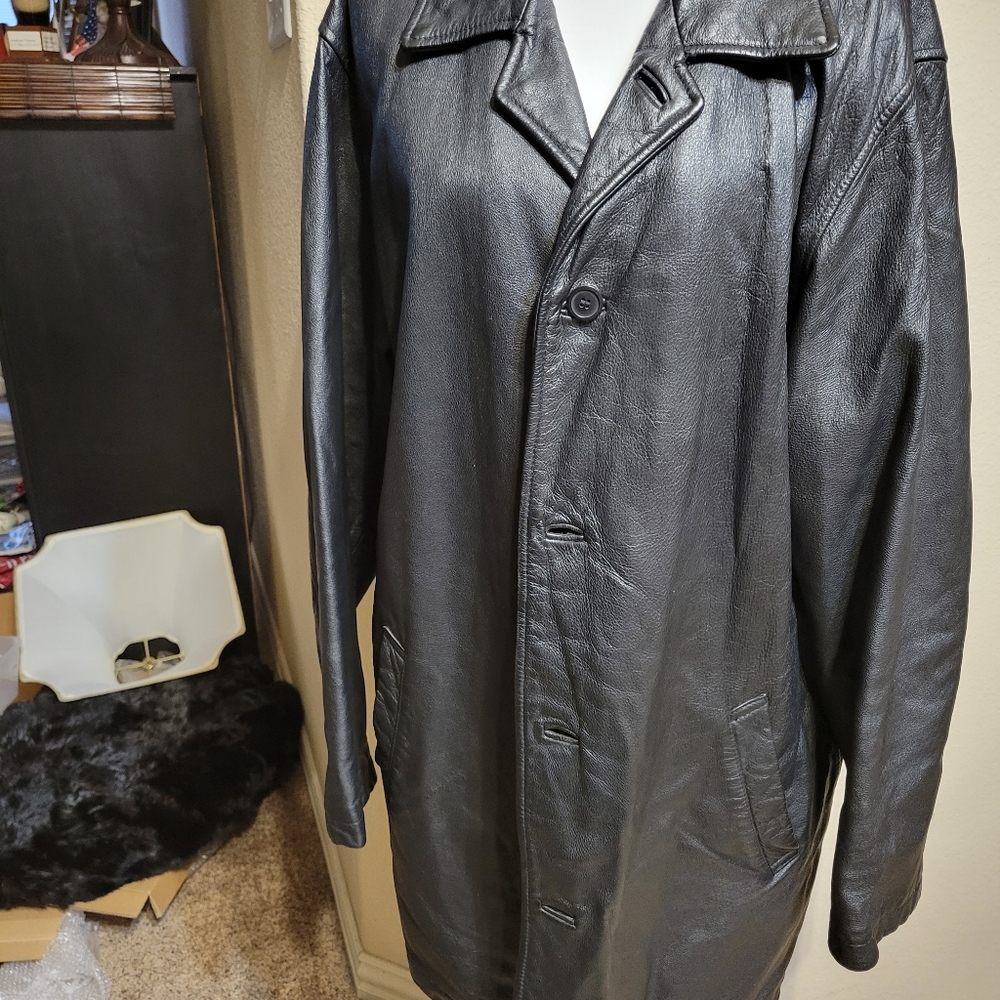 Men's black Wilson's leather coat